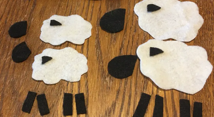 Felt Sheep Finger Puppets Mud Paper Scissors